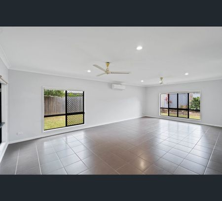 13 Bushlark Place, Smithfield, Qld 4878 - Photo 2