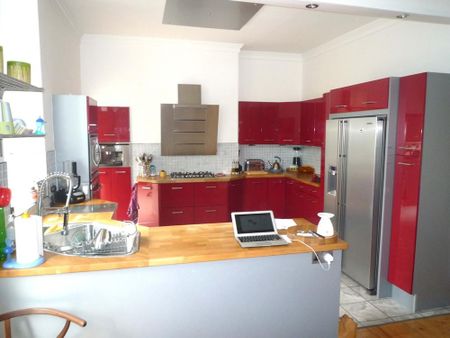 4 bedroom terraced house to rent - Photo 3