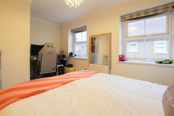 2 bedroom semi-detached house to rent - Photo 1