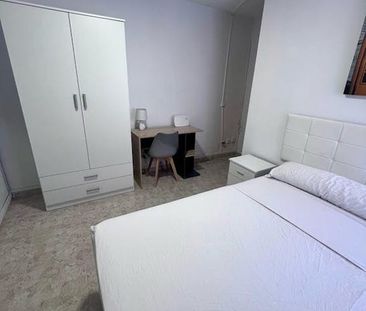 Calle de Josefina Carabias, Madrid, Community of Madrid 28055 - Photo 2