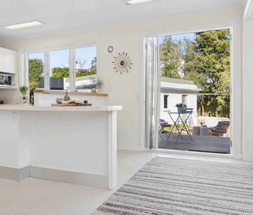 Iconic Mid-Century Gem in Remuera Northern Slopes - Photo 4