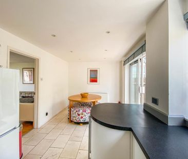 2 bedroom terraced house to rent - Photo 5