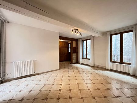 Location Appartement 5 pièces 135m² - Photo 3