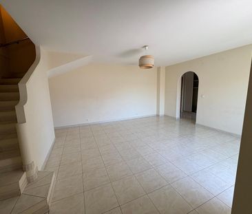 Location Appartement 3 pièces 73m² DRAGUIGNAN 83300 - Photo 1