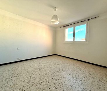Centre Ville Saint Raphael 2P 48 m2, - Photo 4
