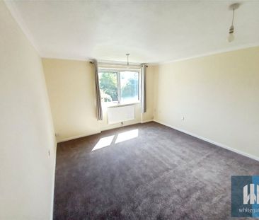 Springwood Hall Close, Springwood, Huddersfield, HD1 - Photo 1