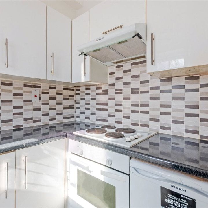 Stanley Gardens - Photo 1