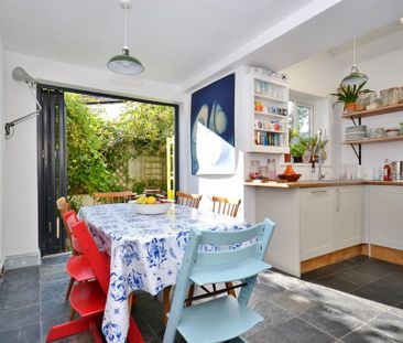 4 bedroom terraced house to rent - Photo 3