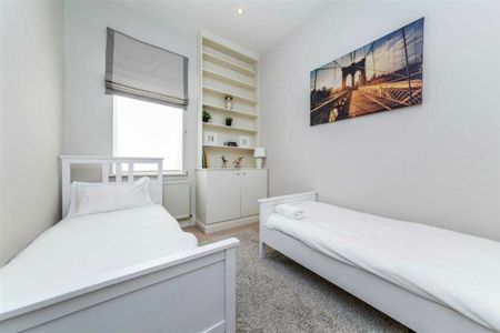 Queen's Gate Place Mews, South Kensington, SW7 - Photo 2