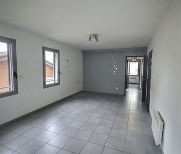 Appartement à louer 3 pièces • 64,79 m 2 Marseille 4 - Photo 1