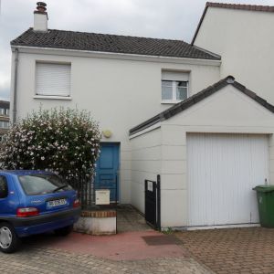 Location Maison 4 pièces 86m² ORLEANS 45100 - Photo 2