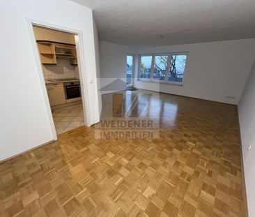 Traumwohnung in Traumlage mit BLICK ÜBER GERA! 2x Balkone und TG St... - Foto 2