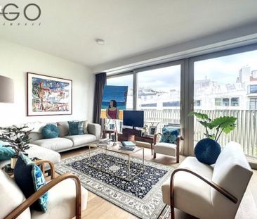 Bel appt haut standing 2ch meublé + terrasse / Quartier Louise - Photo 5