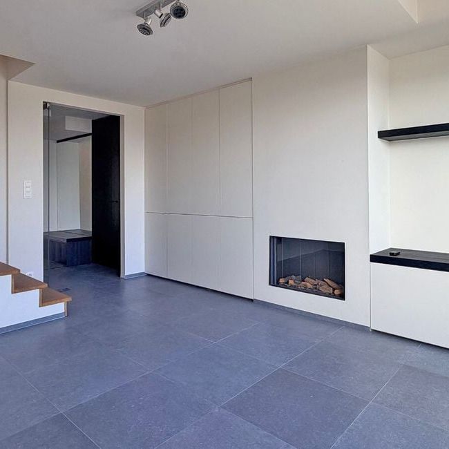 Appartement te huur in Knokke voor € 2.500 met 2 slaapkamers - Photo 1