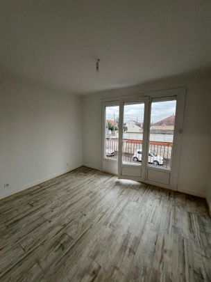 Location Appartement 2 pièces 45m² - Photo 1