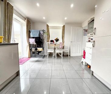 3 bedroom house to rent - Photo 3