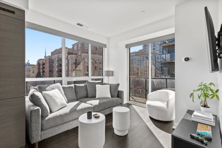 For Lease - 1030 King Street Unit# 411, Toronto, Ontario - Photo 4