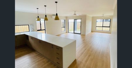 55 Moreton Parade, Morayfield, Qld 4506 - Photo 3