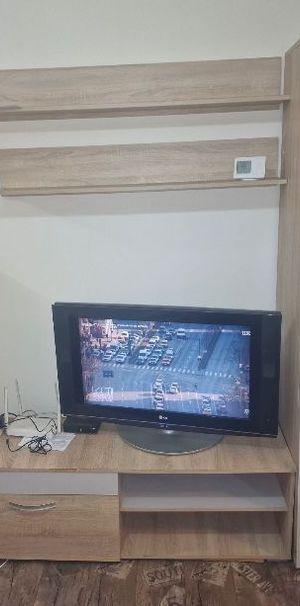 Apartament cu 1 camera, decomandat, zona Nicolina-Selgros - Photo 1