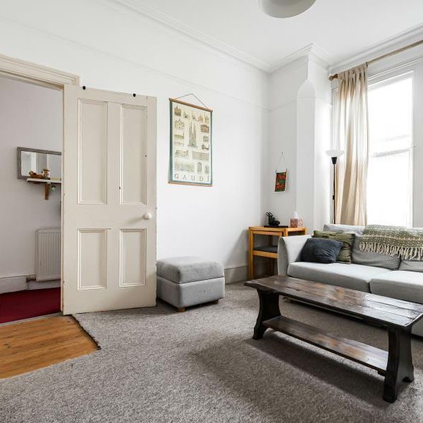 1 bedroom flat to rent - Photo 1