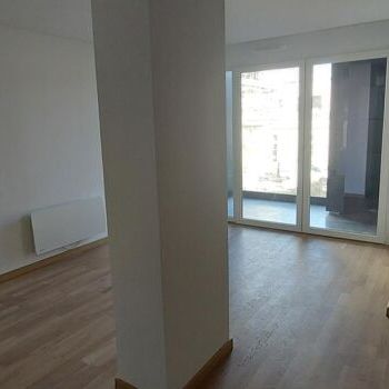 Appartement 1 pièces 41m2 REIMS 620 euros - Photo 1