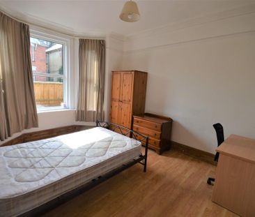 4 bedroom detached house to rent - Photo 5