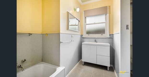 Renovated Home Perfectly Positioned. - Photo 1