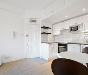 Studio to rent - Photo 5