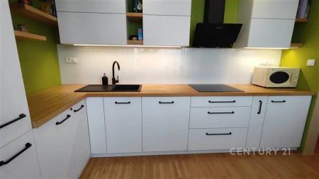 Pronájem bytu 2+1 s lodžií a sklepem 62 m - Photo 4