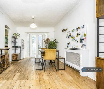 3 bedroom terraced house to rent - Photo 4