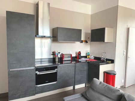 Location Appartement 2 pièces 38m² AUBENAS 07200 - Photo 4