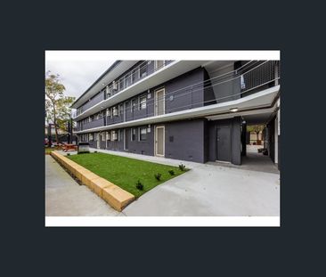 Superb Location - Photo 1