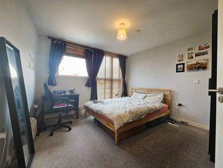 Garratt Lane, SW17, London - Photo 5