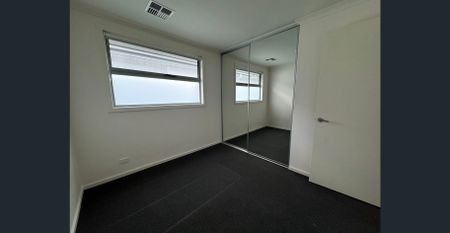 8C Denmead Avenue, Campbelltown, SA 5074 - Photo 3