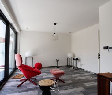 Nieuwbouwappartement met twee slaapkamers, terras en autostaanplaat... - Photo 1