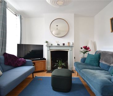 A well presented 2 bedroom terrace house situated in the popular Vi... - Photo 4