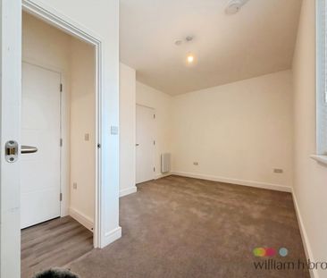 221 Guild House, Peterborough, Oundle Road - Photo 2