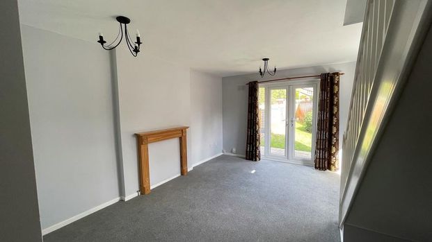 2 bedroom semi-detached house to rent - Photo 1
