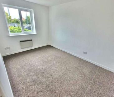 Ashburnham Road, Bedford, MK40 - Photo 1