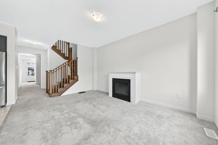 For Lease - 27 Harpin Way, Centre Wellington, Ontario - Photo 4