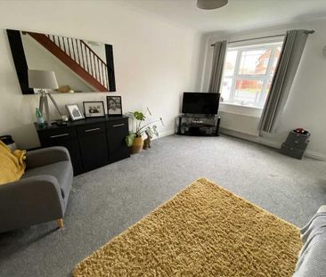 2 bedroom end of terrace house to rent - Photo 1