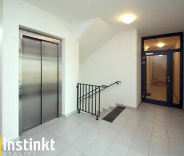 Pronájem bytu 1+kk 38 m2 - Fotografie 1