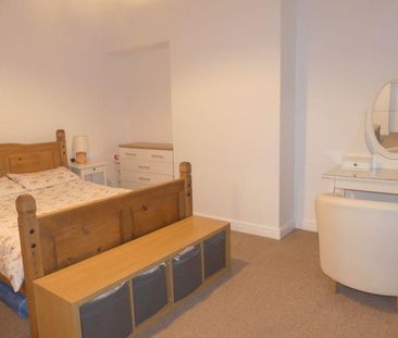 2 bedroom property to rent - Photo 4