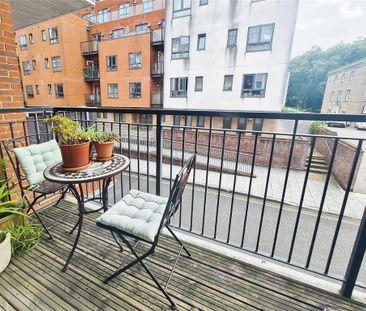 1 bedroom flat to rent - Photo 4