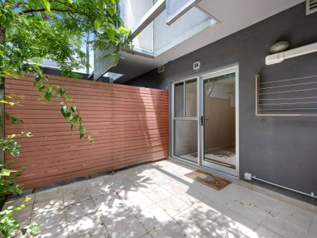 STUDENT ACCOMODATION - CONVENIENT CENTRAL BOX HILL LOCATION. - Photo 2