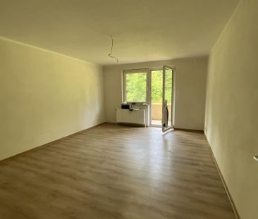 3-Zimmer-Wohnung mit Balkon in Plettenberg mieten - Photo 2