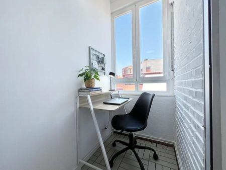 Calle Pedro Heredia, Madrid, Community of Madrid 28028 - Photo 4