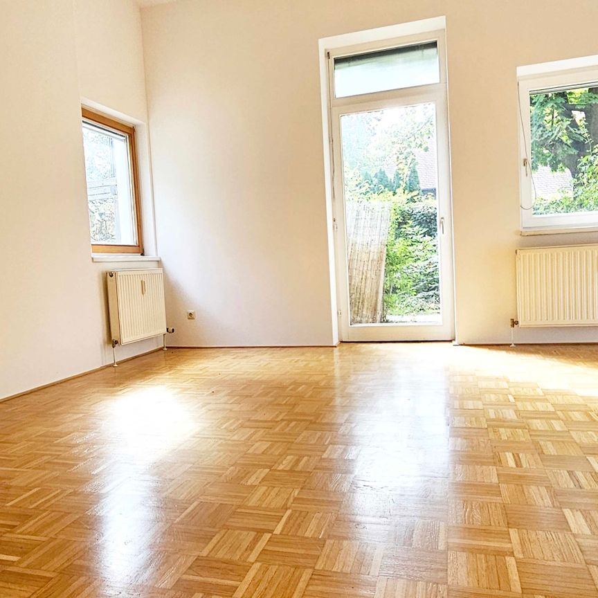 Nähe Schloss Eggenberg und FH-Joanneum: ruhig gelegene gemütliche, sonnige Wohnung mit kleiner Terrasse - Photo 1