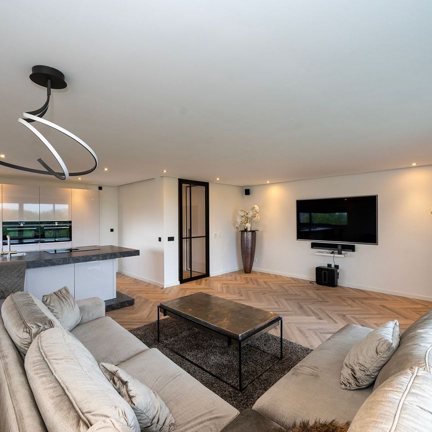 Appartement te huur: Salsastraat 119 1326 PC Almere - Photo 1