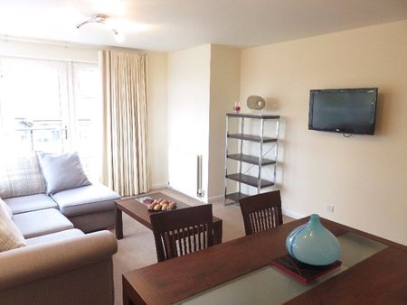 3 bedroom apartment to rent - Photo 2